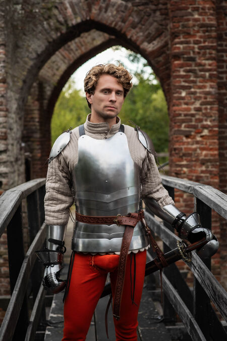 Leichter Brustpanzer aus Federstahl „Heckenritter“ für WMA, HEMA Harnischfechten