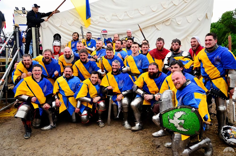 Das ukrainische Team mittelalterlicher Kämpfer