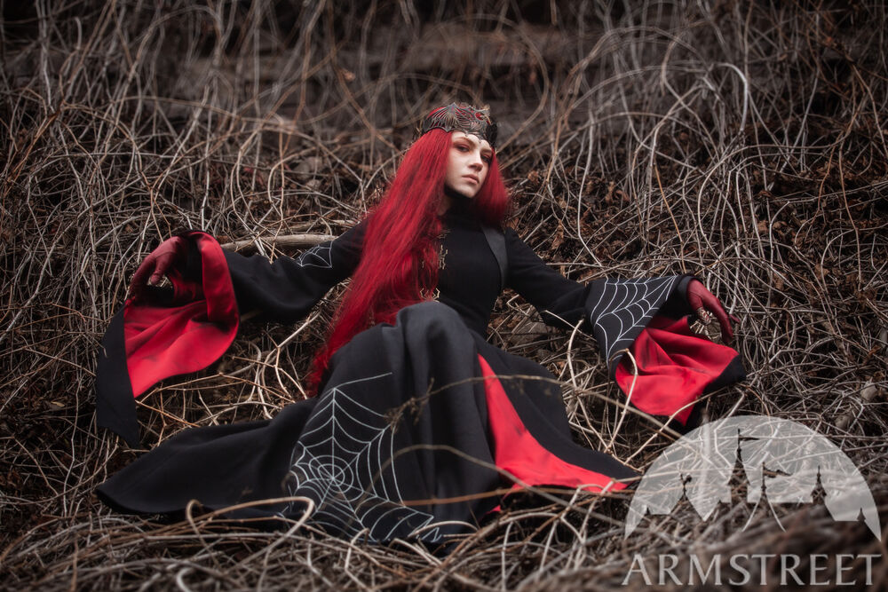 Gothic witch costume armstreet-halloween-shenanigans.jpg