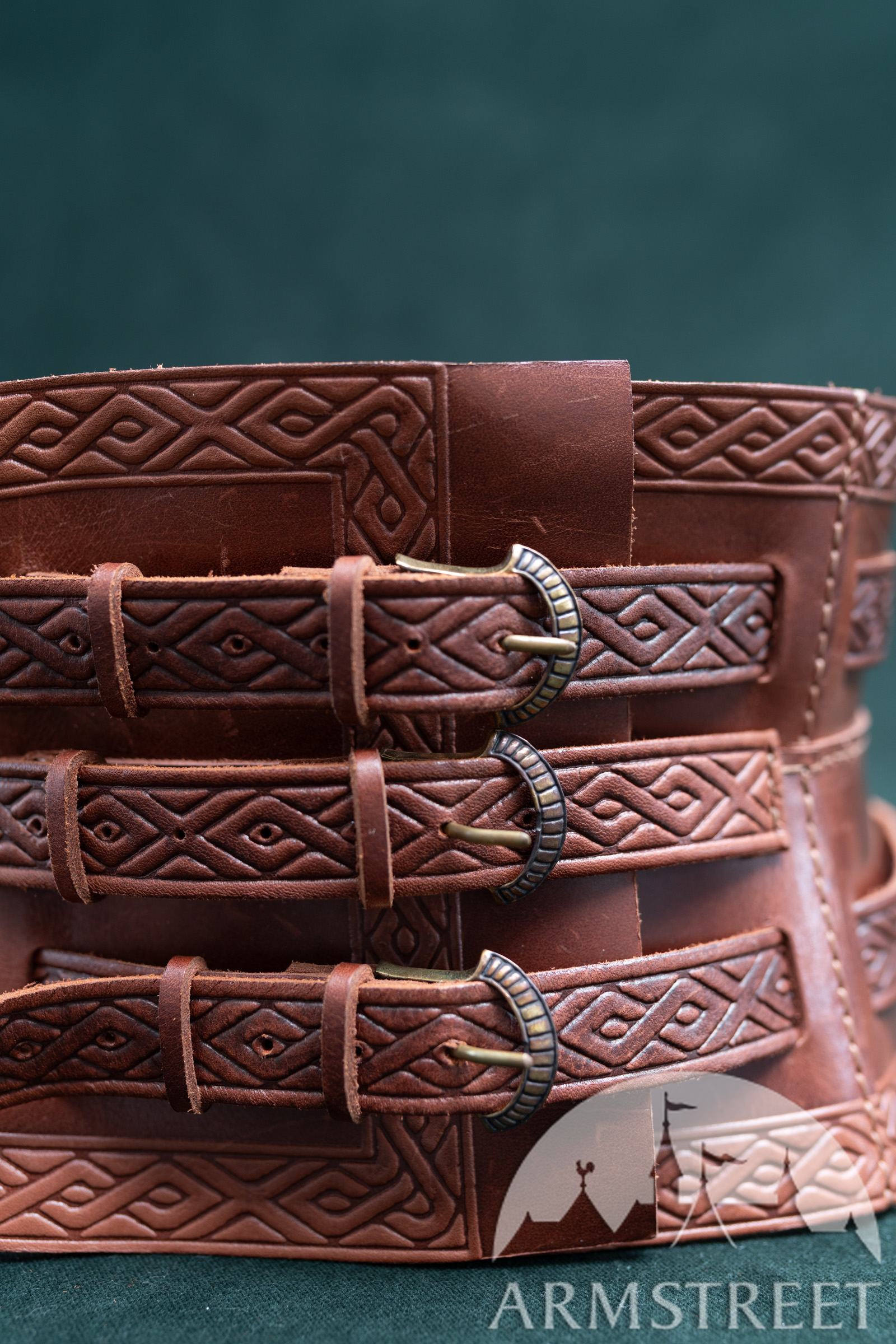 Handmade leather corset belt with embossing "Huntress"